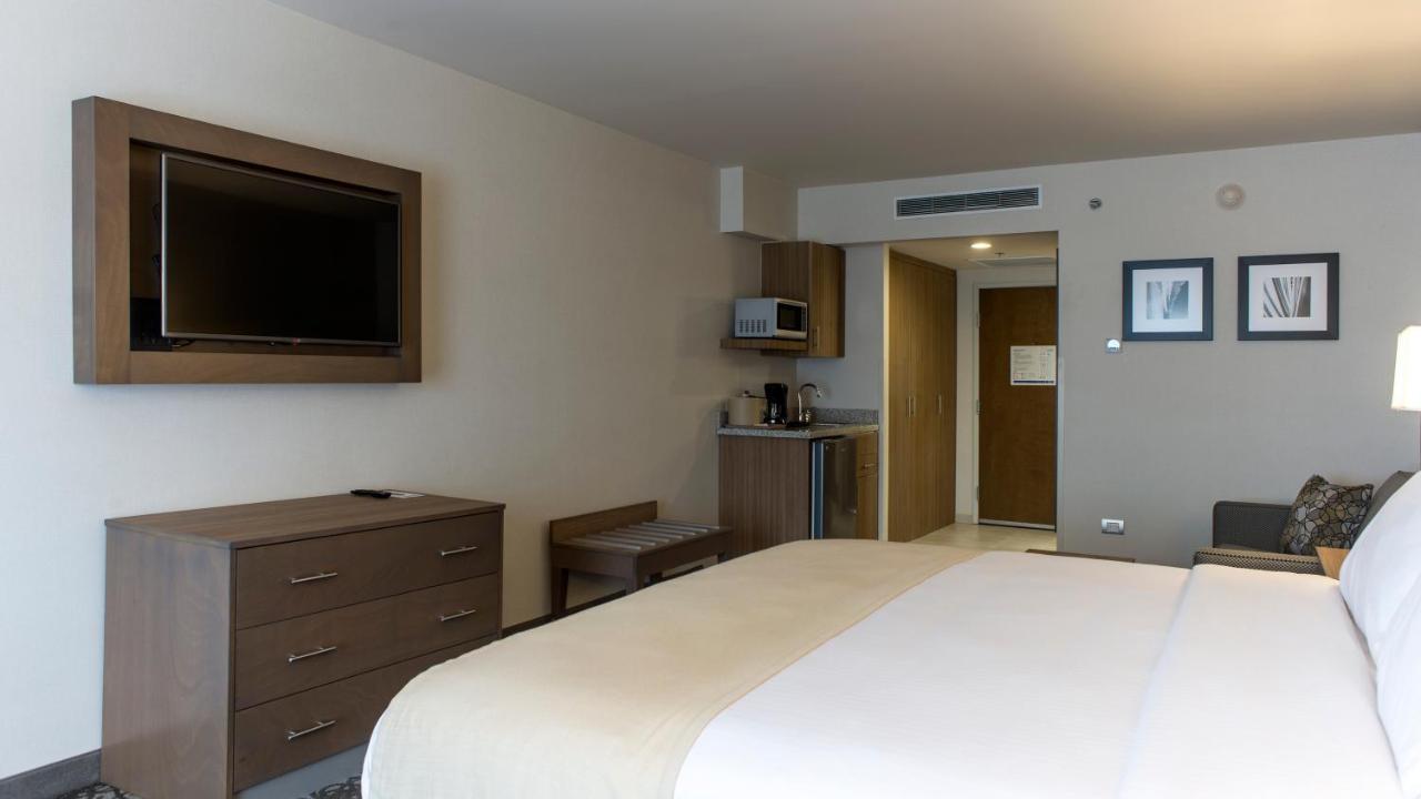 Holiday Inn Express & Suites Chihuahua Juventud By Ihg Esterno foto