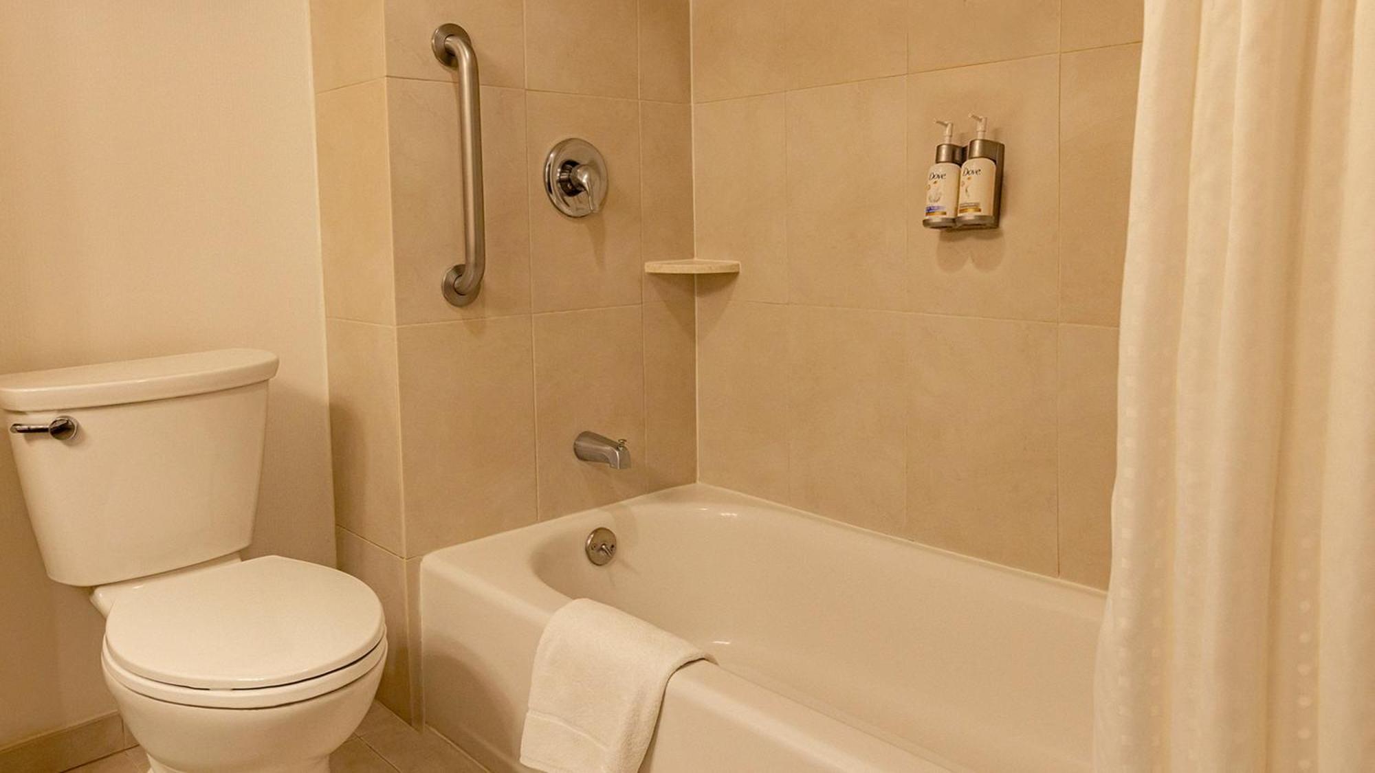 Holiday Inn Express & Suites Chihuahua Juventud By Ihg Esterno foto